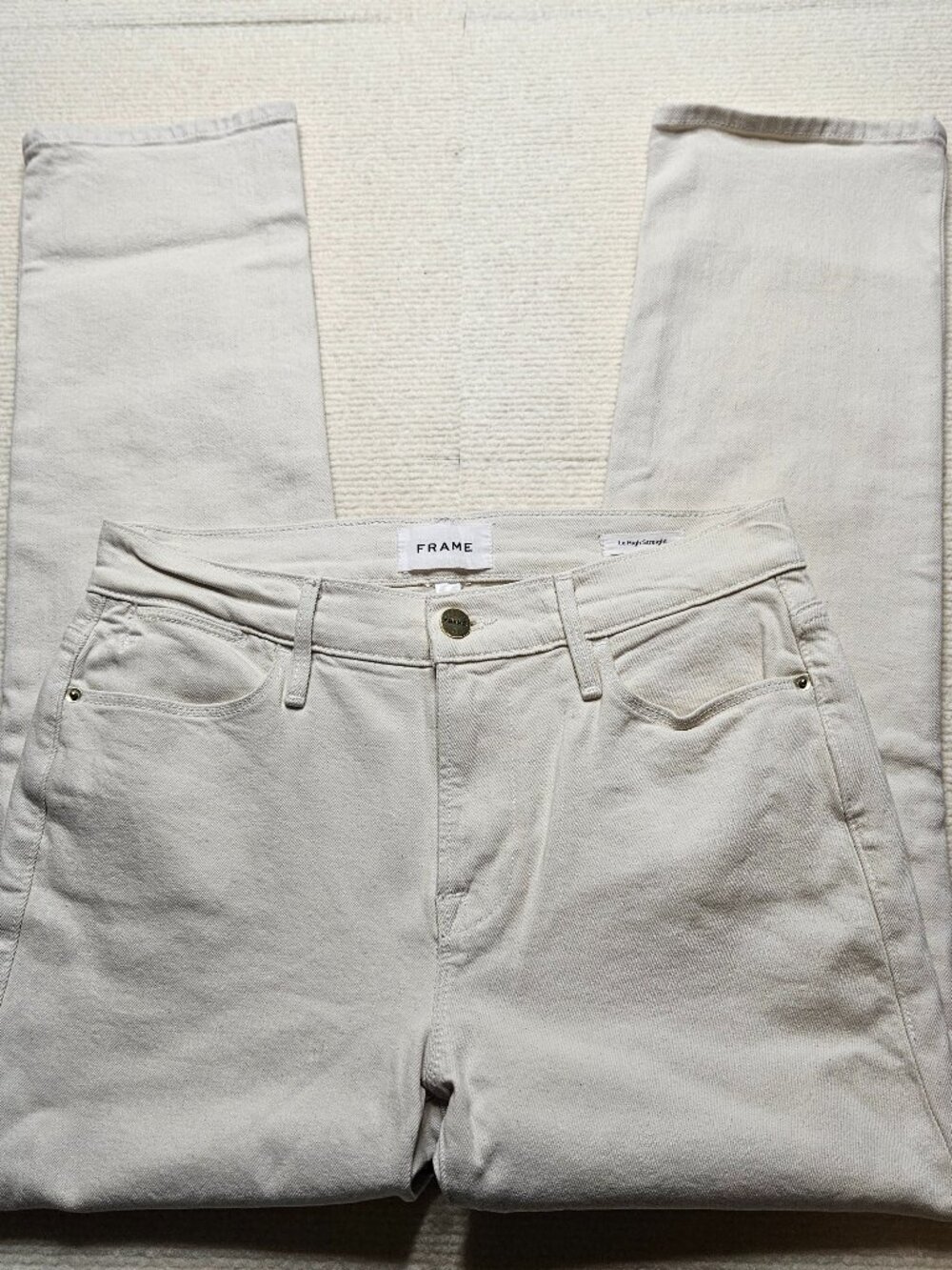 Frame Le High Straight winter white jeans - style # LHST346 - size 26